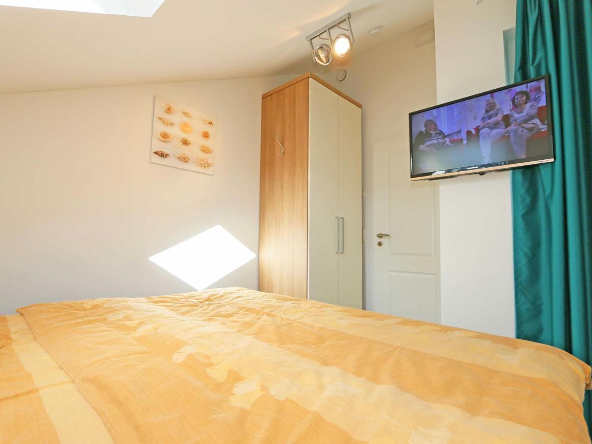 Strandvilla Baabe F 635 WG 12 mit Meerblick, Kamin, Sauna, Whirlpool Exterior foto