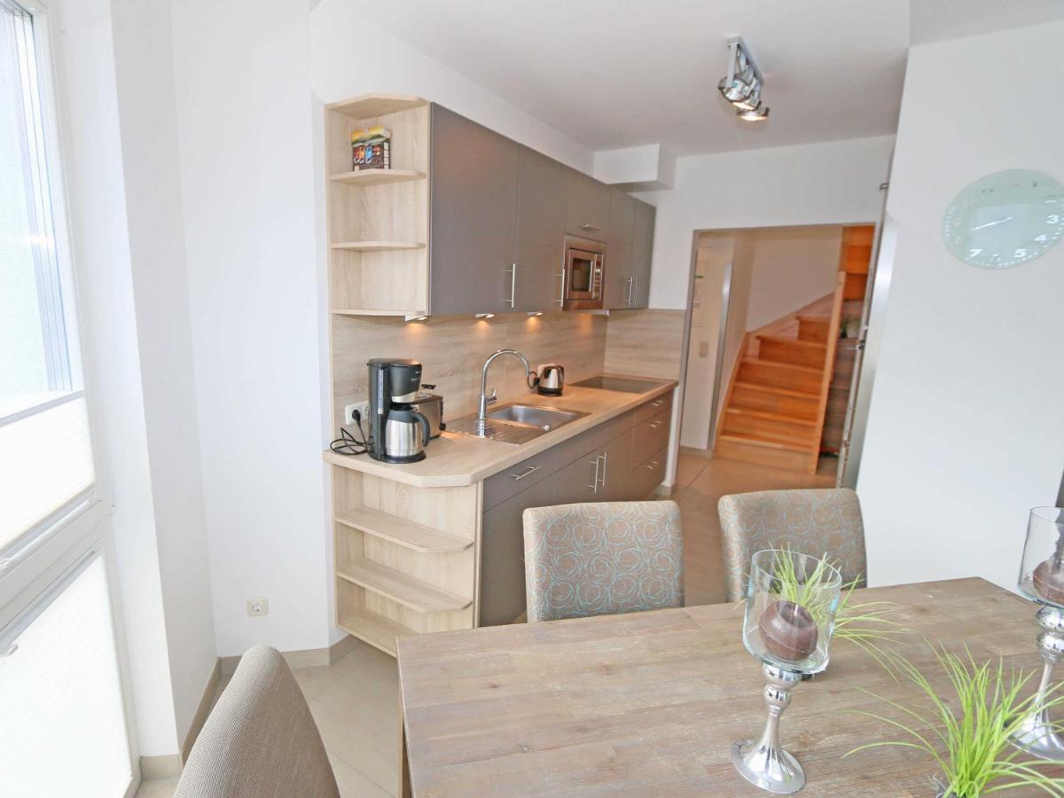Strandvilla Baabe F 635 WG 12 mit Meerblick, Kamin, Sauna, Whirlpool Exterior foto