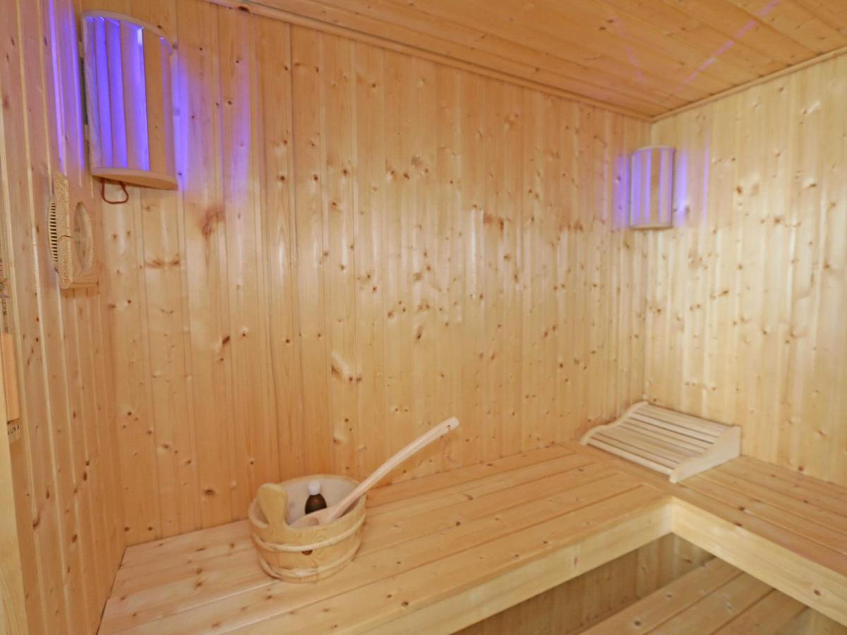 Strandvilla Baabe F 635 WG 12 mit Meerblick, Kamin, Sauna, Whirlpool Exterior foto