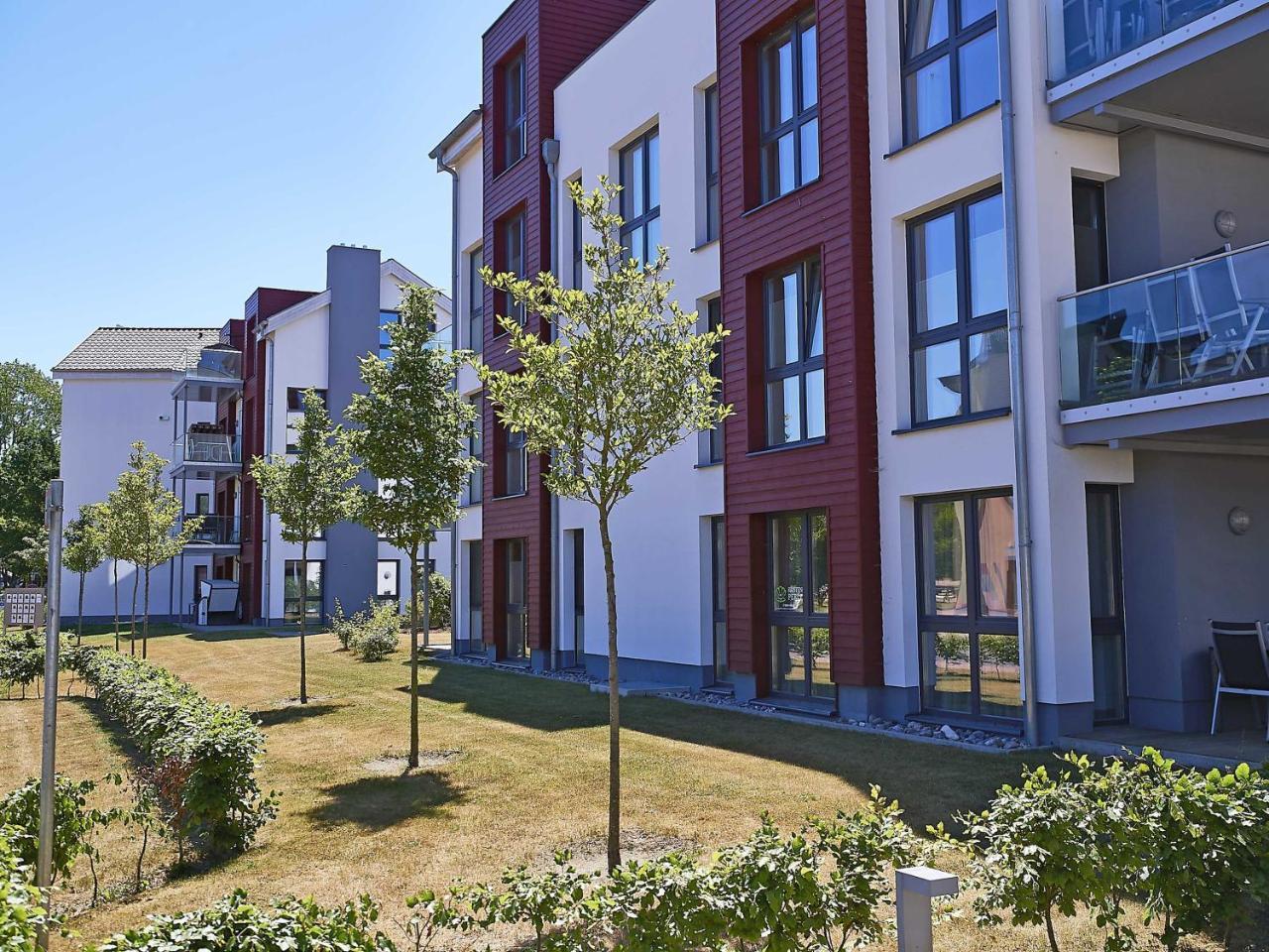 Strandvilla Baabe F 635 WG 12 mit Meerblick, Kamin, Sauna, Whirlpool Exterior foto